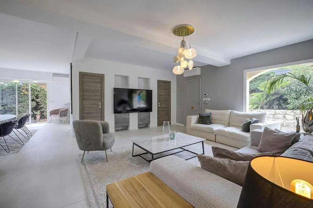 Twin Luxurious Villas 8 Bedroom Pool In Vallauris