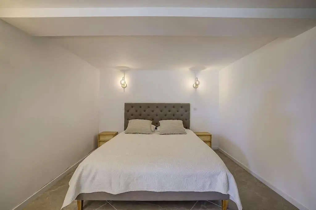 Twin Luxurious Villas 8 Bedroom Pool In Vallauris