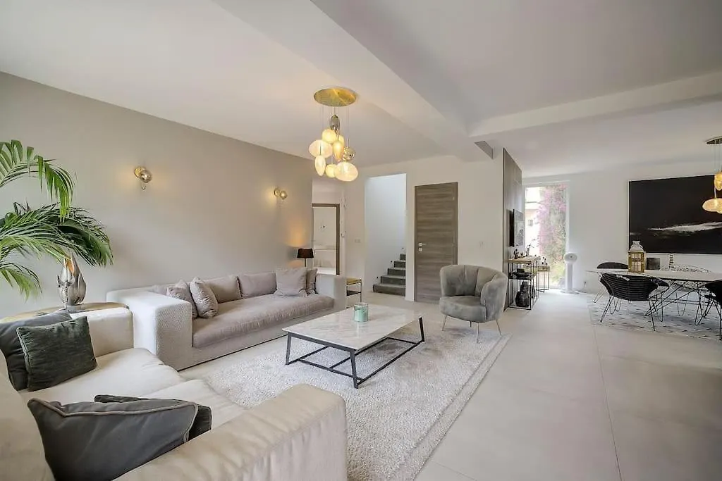 Twin Luxurious Villas 8 Bedroom Pool In Vallauris