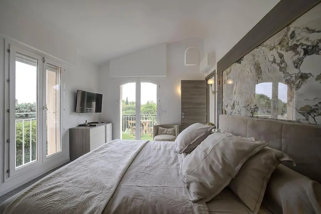 Twin Luxurious Villas 8 Bedroom Pool In Vallauris France
