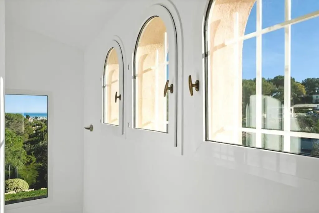 Twin Luxurious Villas 8 Bedroom Pool In Vallauris