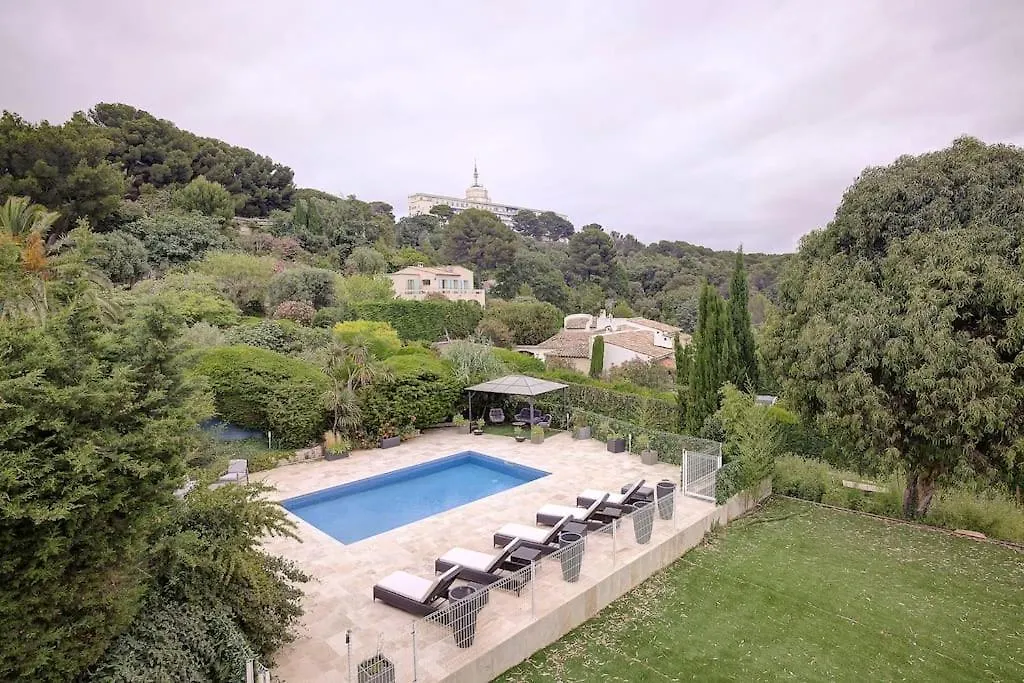 Twin Luxurious Villas 8 Bedroom Pool In Vallauris