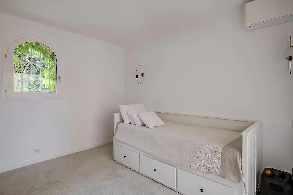 Twin Luxurious Villas 8 Bedroom Pool In Vallauris