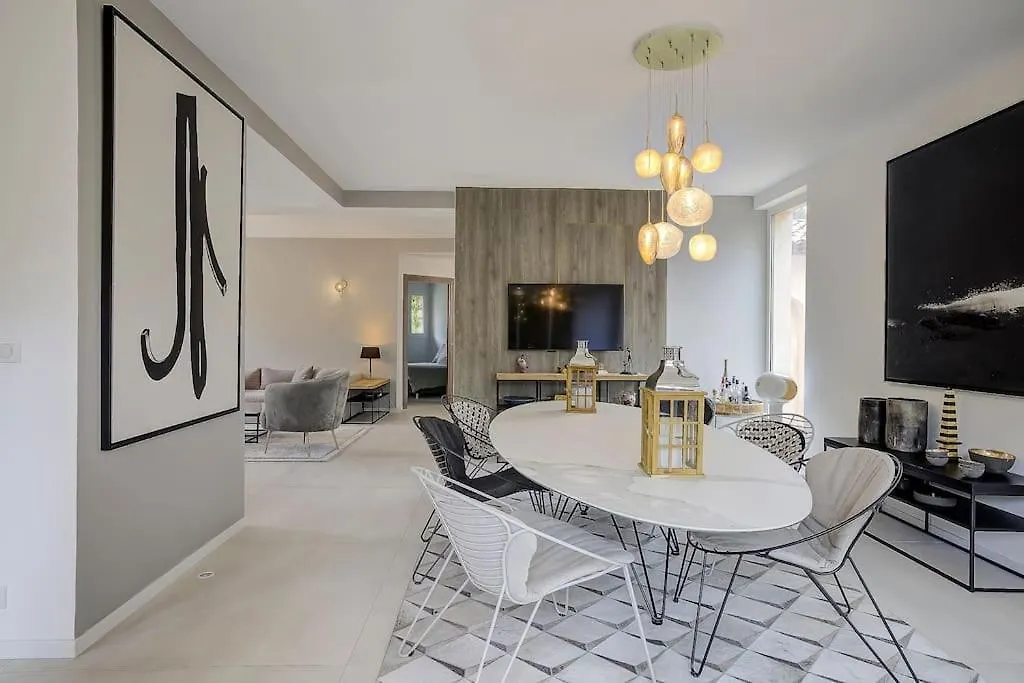 Twin Luxurious Villas 8 Bedroom Pool In Vallauris