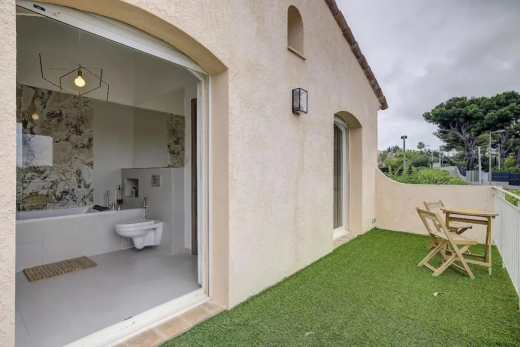 Twin Luxurious Villas 8 Bedroom Pool In Vallauris
